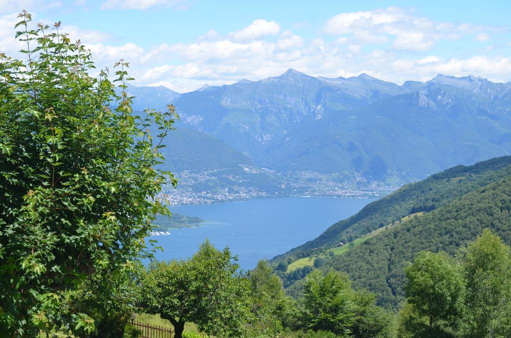 Albergo Diana Tronzano Lago Maggiore Exteriör bild